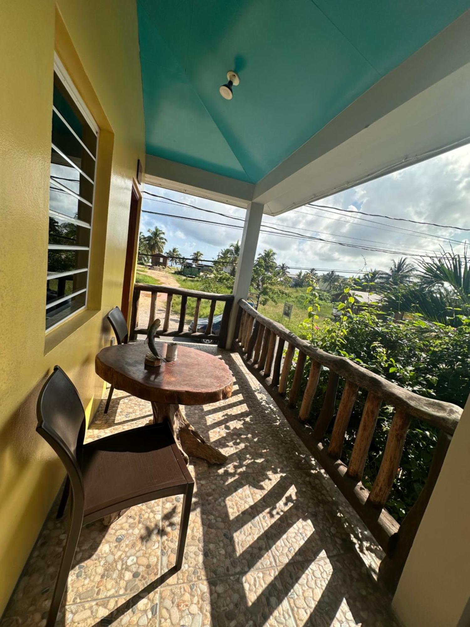 All Seasons Belize ホプキンズ エクステリア 写真