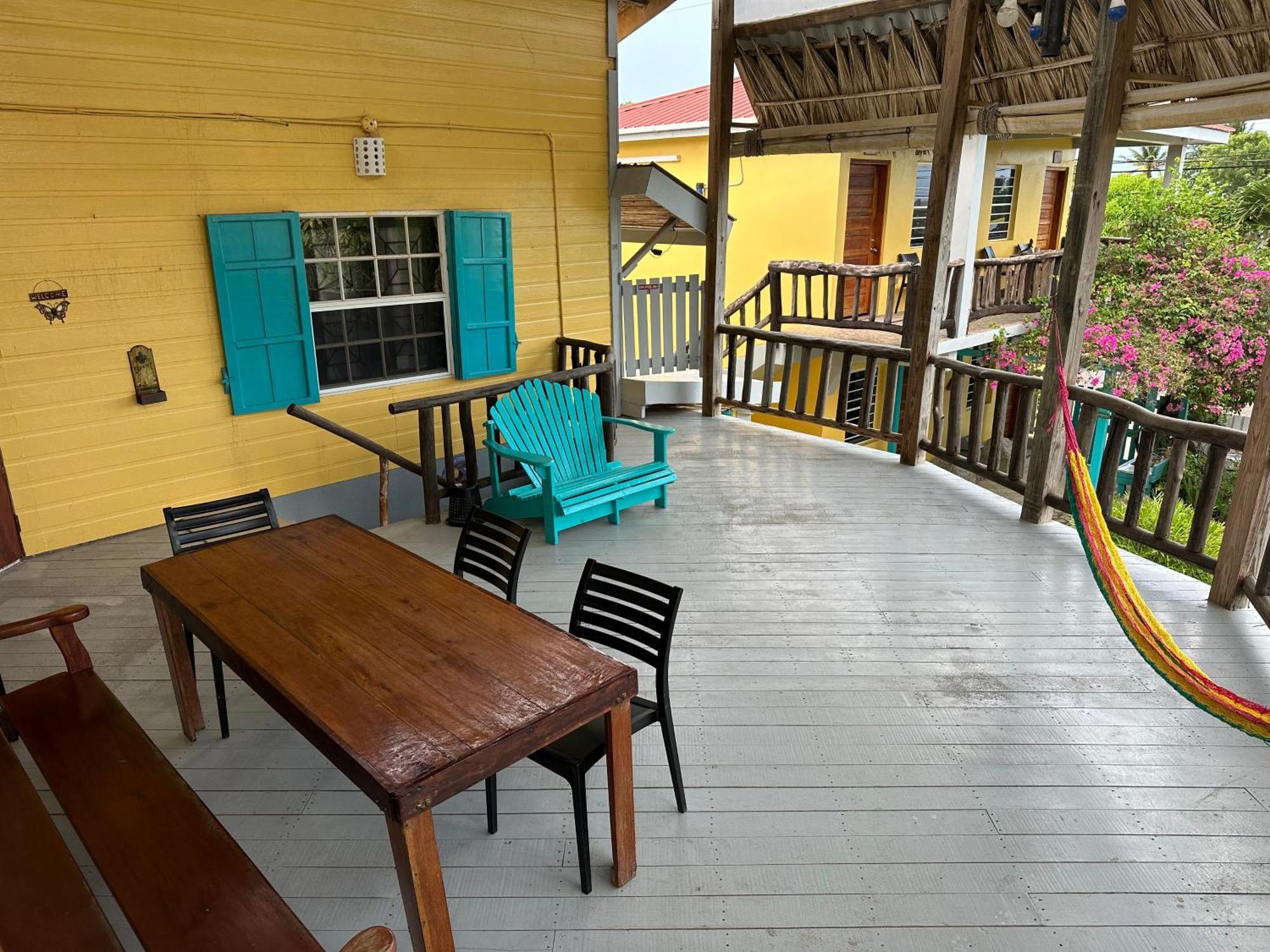 All Seasons Belize ホプキンズ 部屋 写真